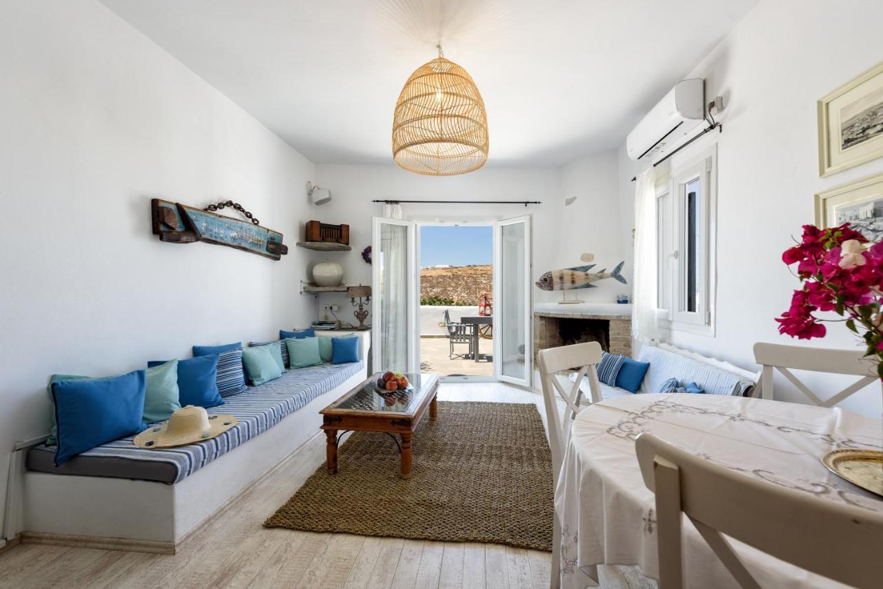 Hara'S Villa In Naousa , Paros Exterior photo