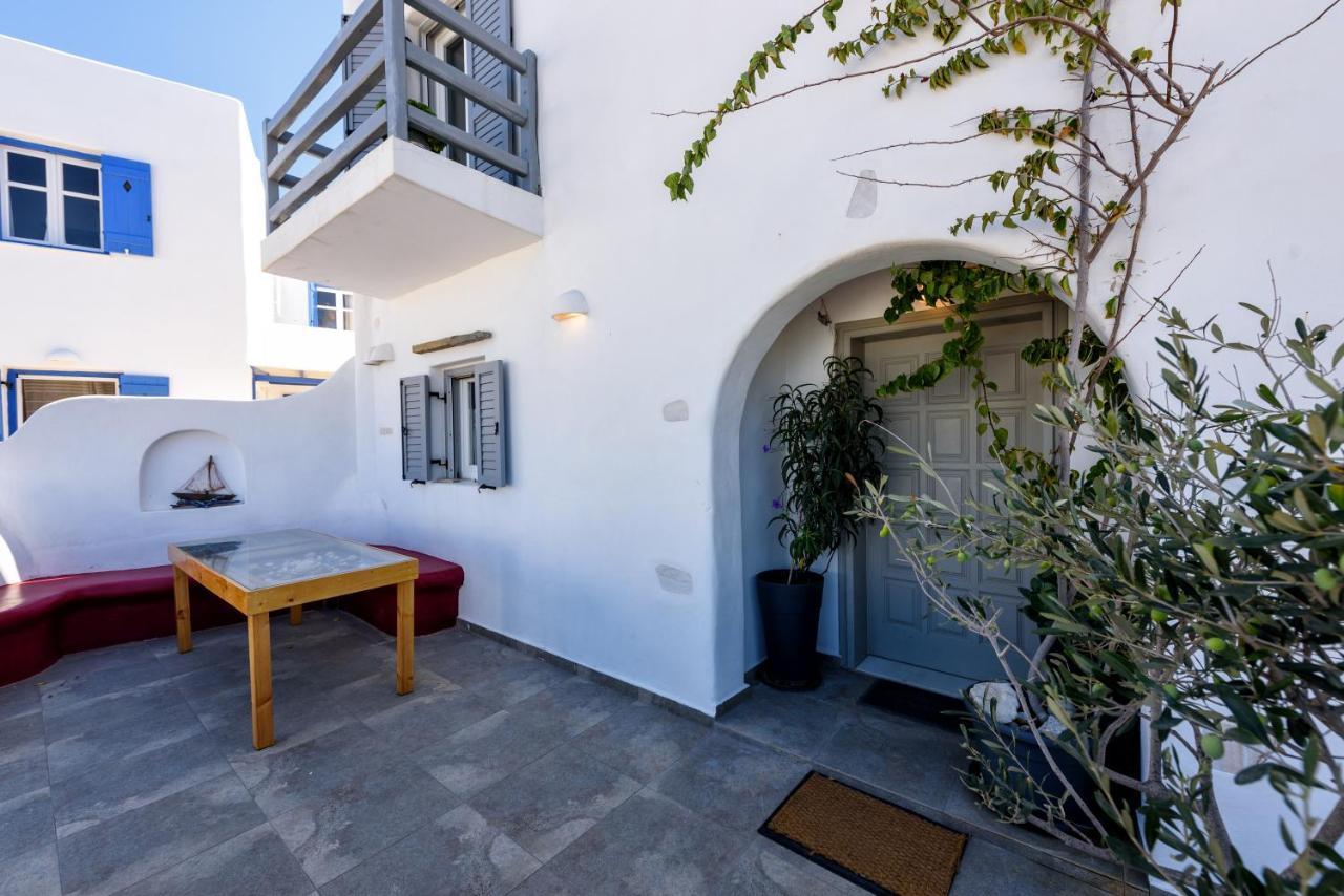 Hara'S Villa In Naousa , Paros Exterior photo