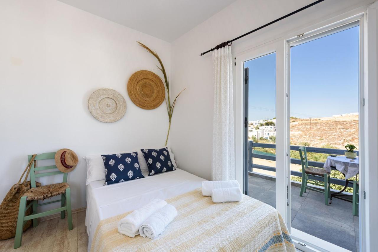 Hara'S Villa In Naousa , Paros Exterior photo