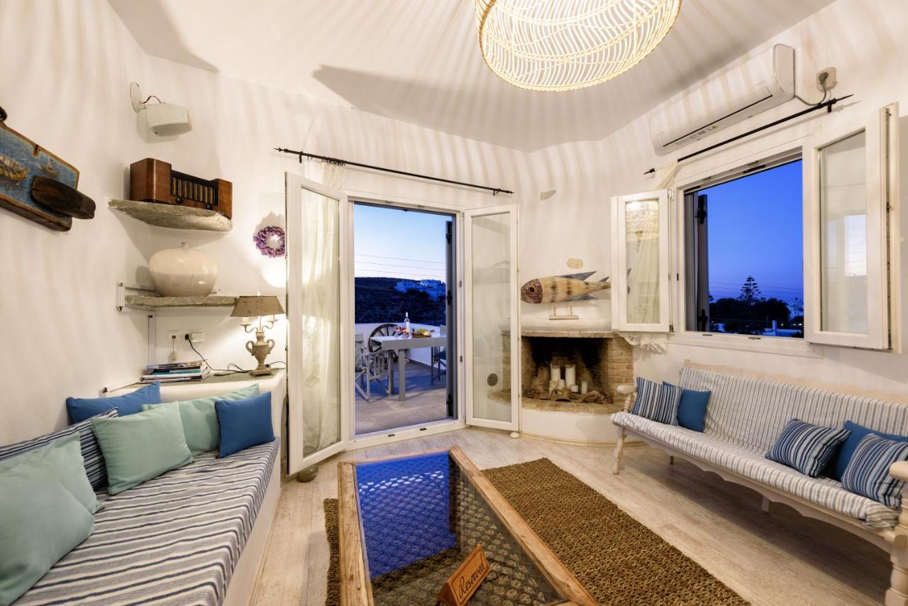 Hara'S Villa In Naousa , Paros Exterior photo